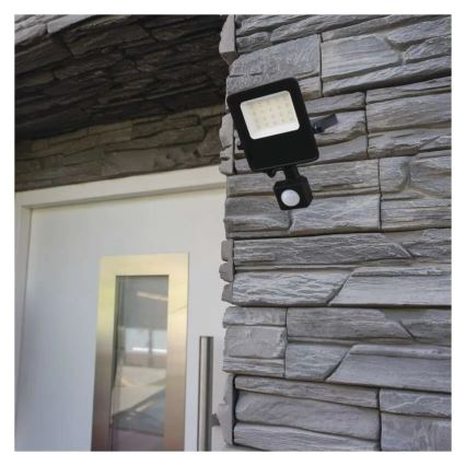 LED projektør med sensor VISIO LED/30W/230V 4000K IP65
