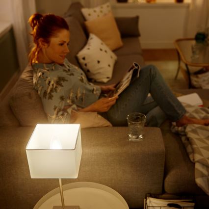 LED-pære dæmpbar Philips Hue WHITE E14/5,5W/230V 2700K