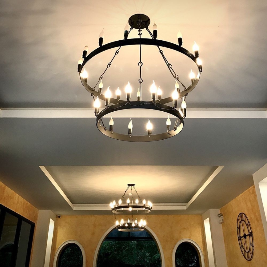 LED-pære E14/3,7W/230V 3000K