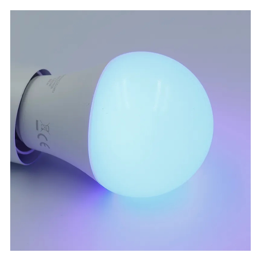 LED-pære med RGBW-farver dæmpbar A60 E27/9W/230V 2700-6500K Wi-Fi Tuya