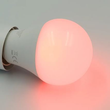 LED-pære med RGBW-farver dæmpbar A60 E27/9W/230V 2700-6500K Wi-Fi Tuya