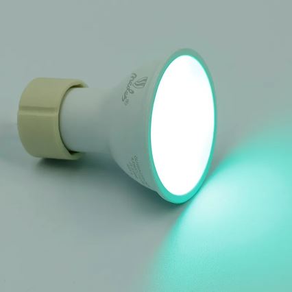 LED-pære med RGBW-farver dæmpbar GU10/4,5W/230V 2700-6500K Wi-Fi Tuya