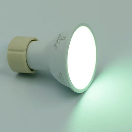 LED-pære med RGBW-farver dæmpbar GU10/4,5W/230V 2700-6500K Wi-Fi Tuya