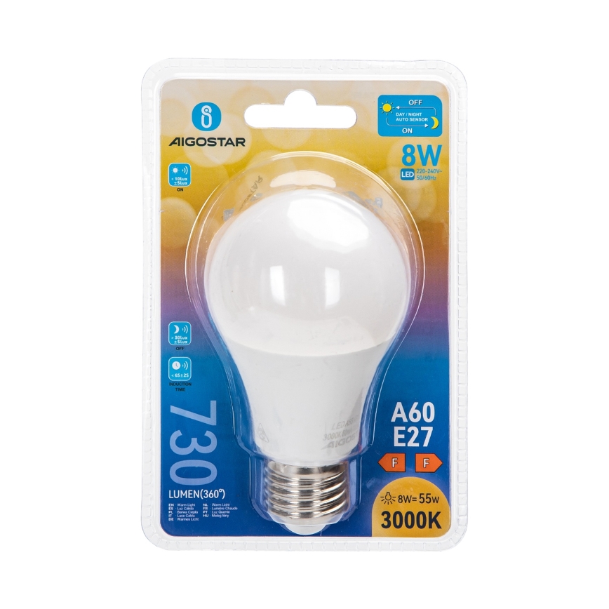 LED-pære med skumringssensor A60 E27/8W/230V 3000K - Aigostar