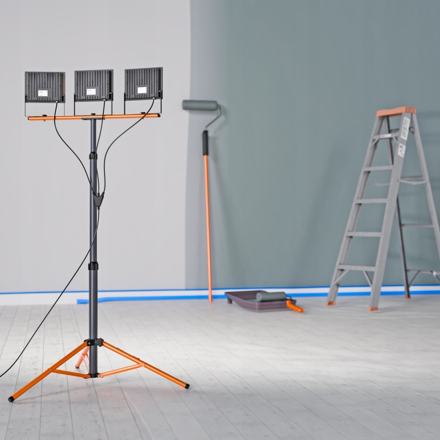 LED-reflektor med stativ 3xLED/100W/230V 4500K IP65 sort/orange