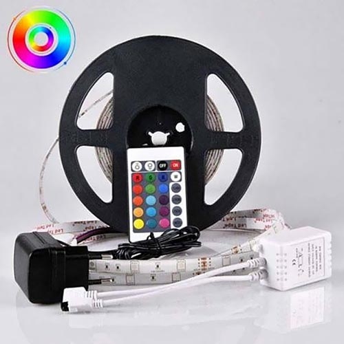 LED RGB dæmpbar udendørs LED-strimmel 5m LED/14W/12V IP65 + fjernbetjening