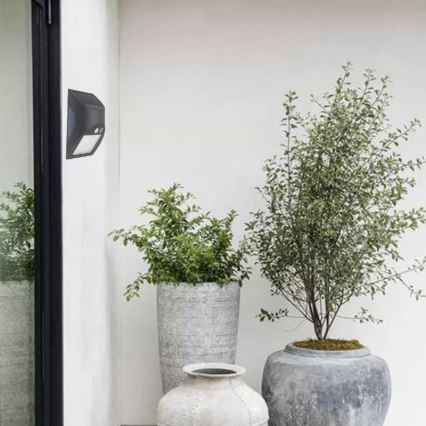 Solcelledrevet LED-væglampe med sensor, 3W/3,7V, 3000/4000K, 1200 mAh, IP54, antracit