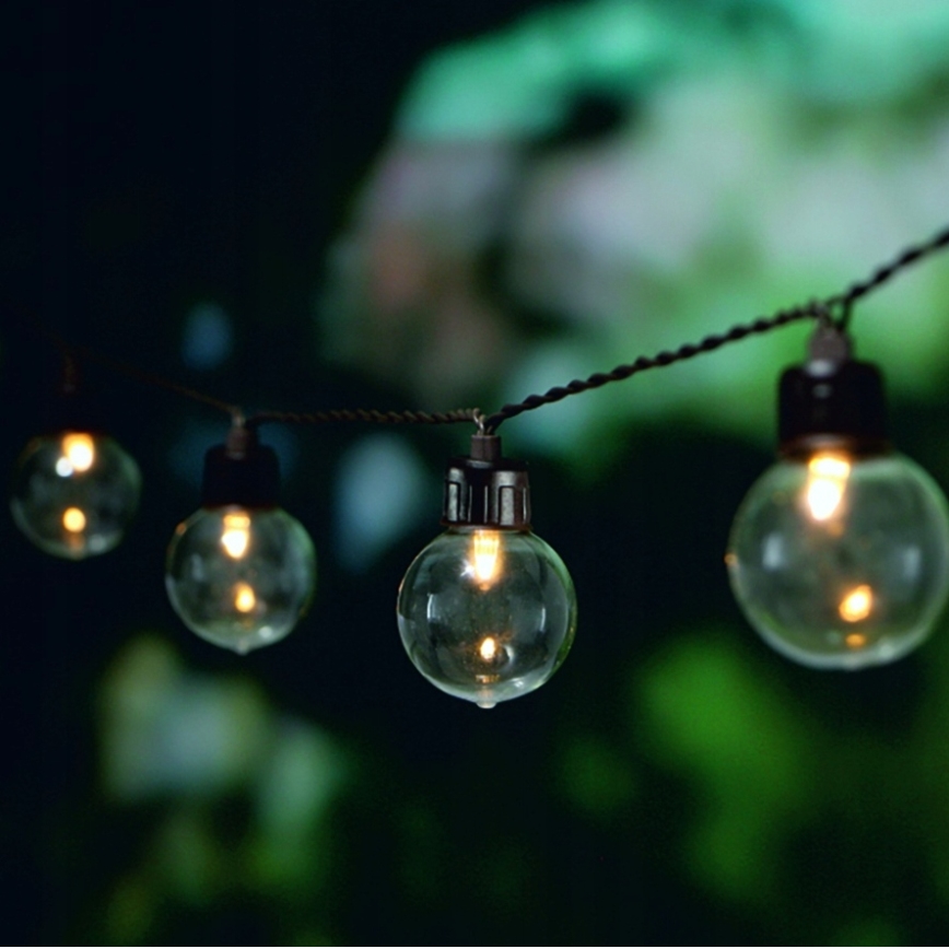 LED solcelledrevet dekorationslyskæde 30xLED/8 funktioner 500 mAh 10,6 m IP67 varm hvid