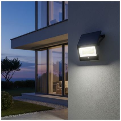 LED solcelleprojektør med sensor NCS G2 LED/30W/3,7V 3000/4000/6500K IP54 5200 mAh