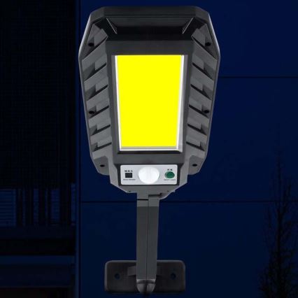 LED Solcelle gadelampe med sensor LED/2,5W/3,7V IP65 + fjernbetjening