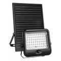 LED-solcelleprojektør med sensor MHCS LED/35W/3,2V 3000/4000/6500K IP65 15000 mAh + fjernbetjening