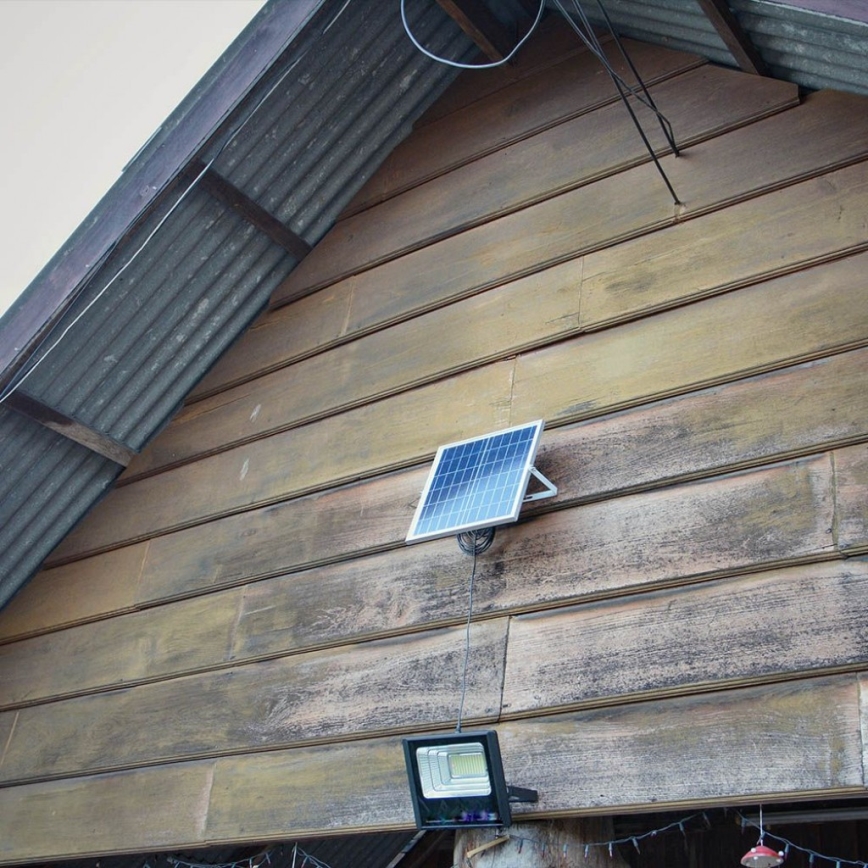 LED Soldrevet projektør LED/40W/10V IP65 6000K + fjernbetjening