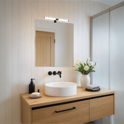 LED spejlbelysning til badeværelset APA LED/6W/230V 40 cm IP44 sort