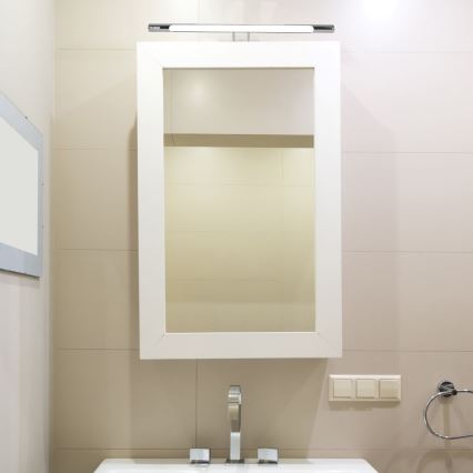 LED spejllampe LED/9W/230V 3000K 50 cm skinnende krom