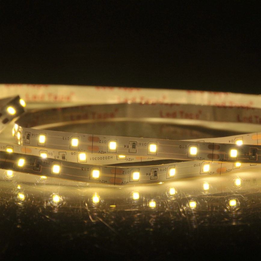 LED strip 5m LED/10W/12V IP20 3300K