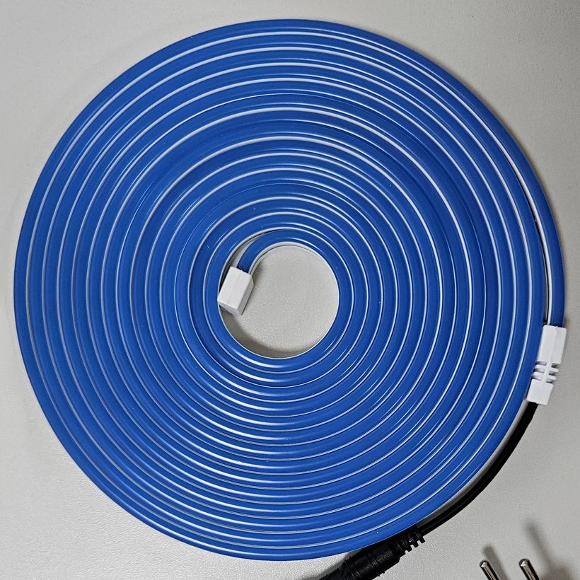 LED strip fleksibel NEON LED/10W/230V 5 m IP65 blå