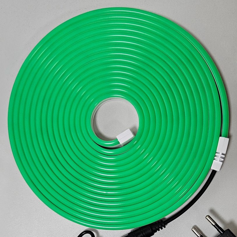 LED strip fleksibel NEON LED/10W/230V 5 m IP65 grøn