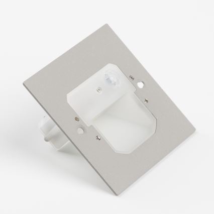 LED trappearmatur med bevægelses- og skumringssensor LED/1,5W/230V 3000/4000/6500K hvid