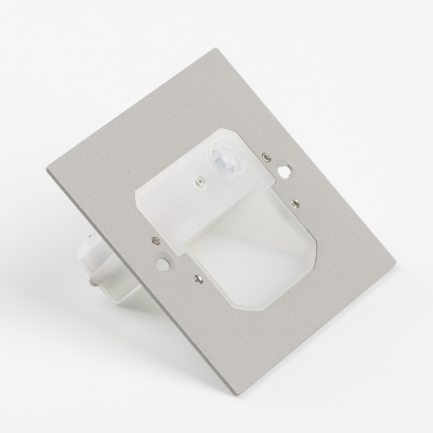 LED trappearmatur med bevægelses- og skumringssensor LED/1,5W/230V 3000/4000/6500K hvid