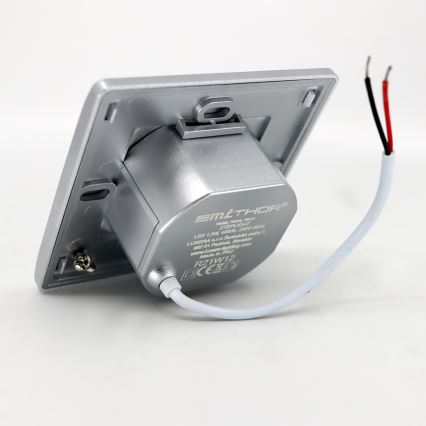 LED trappelampe STEP LIGHT LED/1,5W/230V sølvfarvet