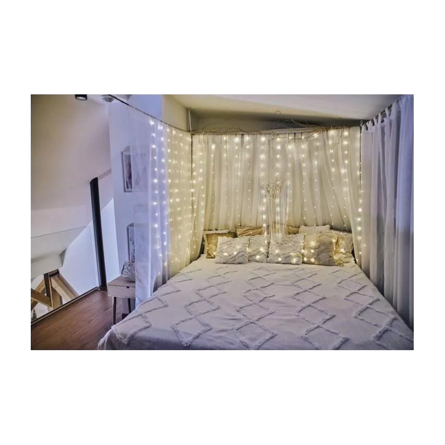 LED udendørs lyskæde 300 LED / 8 funktioner, 5,9 m, IP44, varm hvid