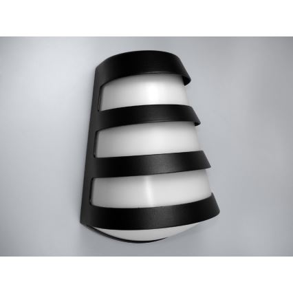 LED udendørs væglampe HAGENAL LED/10W/230V IP54 sort