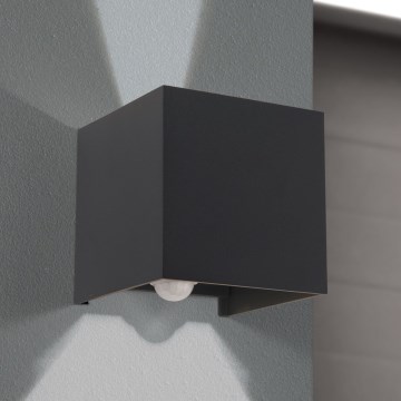 LED Udendørs væglampe m. bevægelses- og skumringssensor CUBE-S LED/13W/230V IP54 antracit