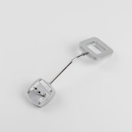 LED væglampe til stikkontakt LED/3,2W/230V mat krom