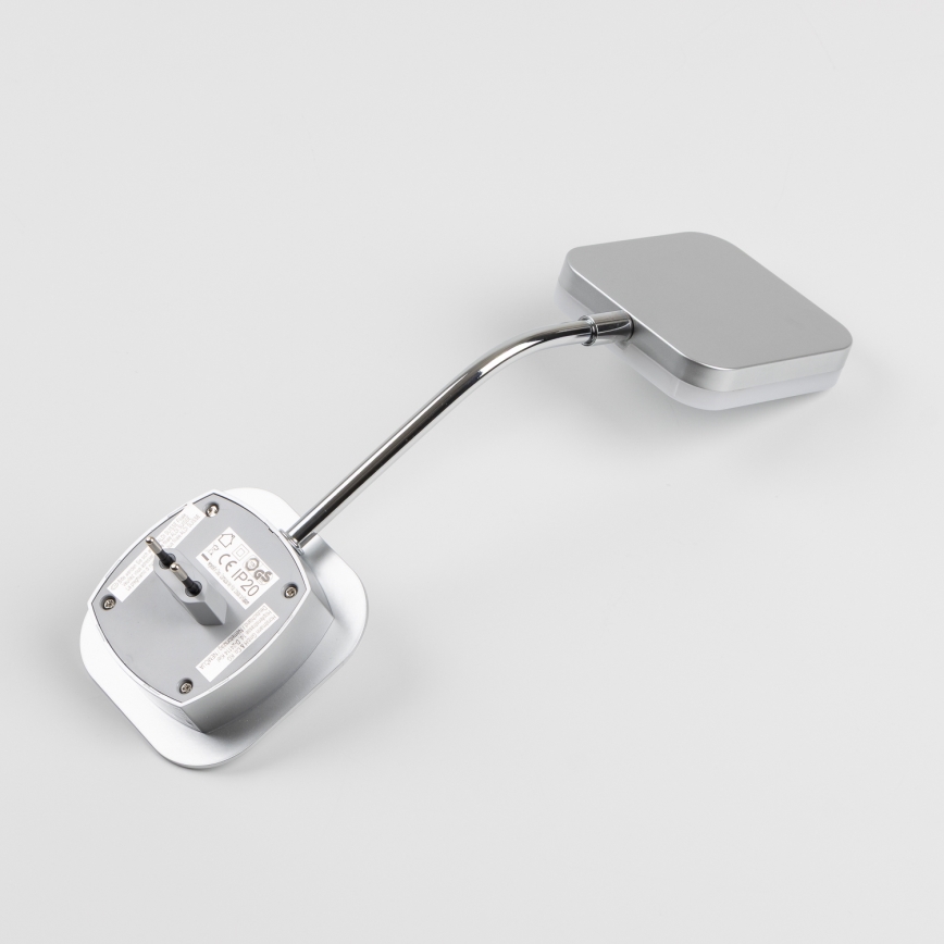 LED væglampe til stikkontakt LED/3,2W/230V poleret krom