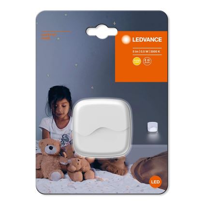 Ledvance - LED natlampe med sensor til stikkontakt LUNETTA LED/0,5W/230V 3000K