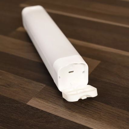 Ledvance - LED orienteringslampe dæmpbar LINEAR LED/6,9W/5V 2200 mAh IP54
