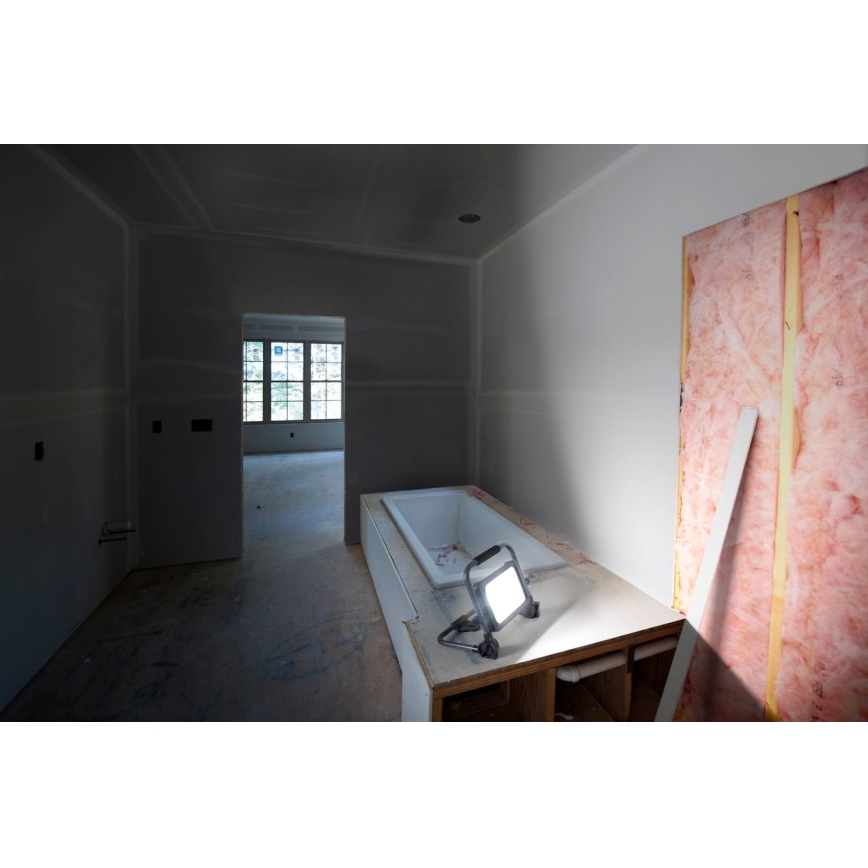 Ledvance - Udendørs LED projektør dæmpbar og genopladelig WORKLIGHT BATTERY LED/20W/5V 2200 mAh IP54