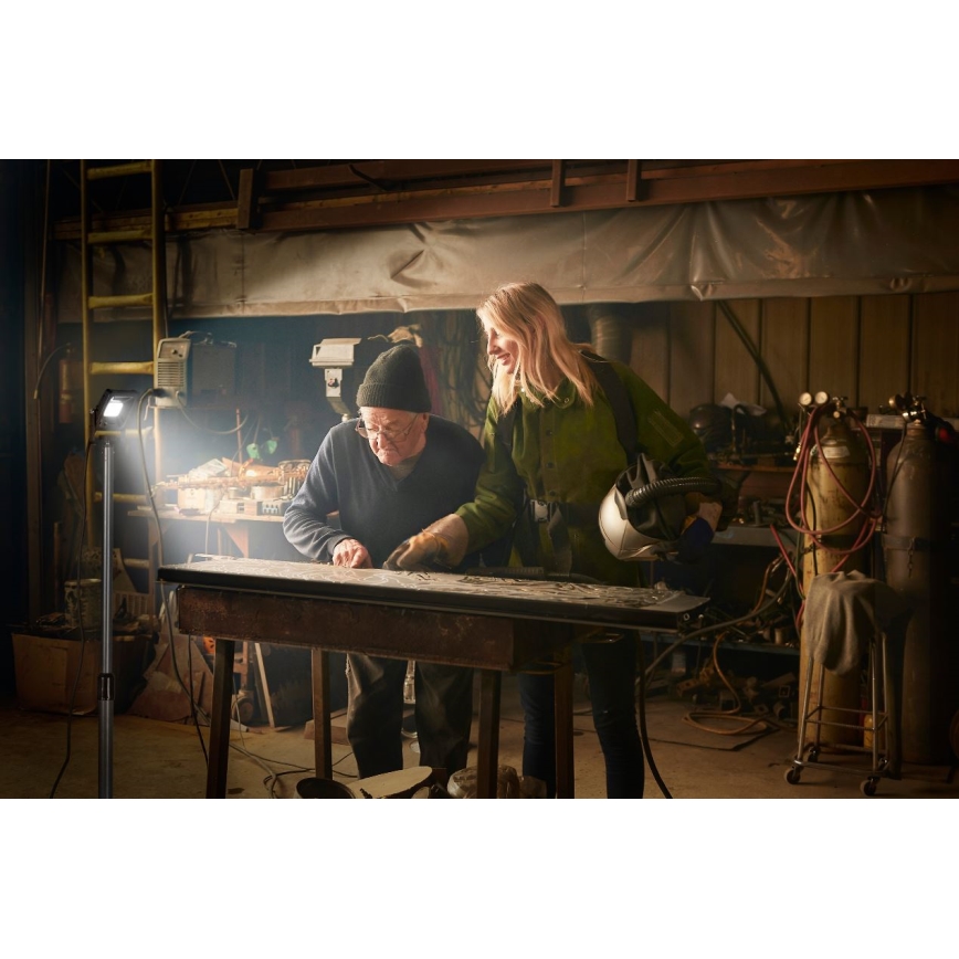 Ledvance - LED Udendørs projektør med holder WORKLIGHT TRIPOD LED/20W/230V 6500K IP65