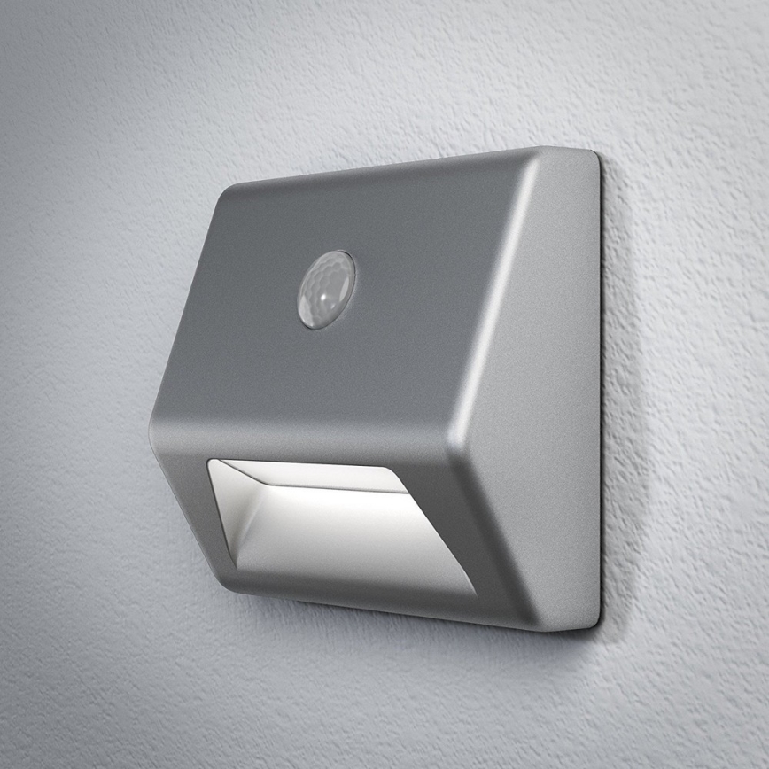 Ledvance - LED trappelampe med sensor NIGHTLUX LED/0,25W/3×AAA IP54