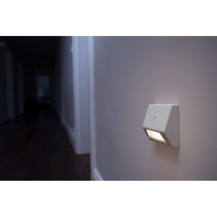 Ledvance - LED trappelampe med sensor NIGHTLUX LED/0,25W/3×AAA IP54