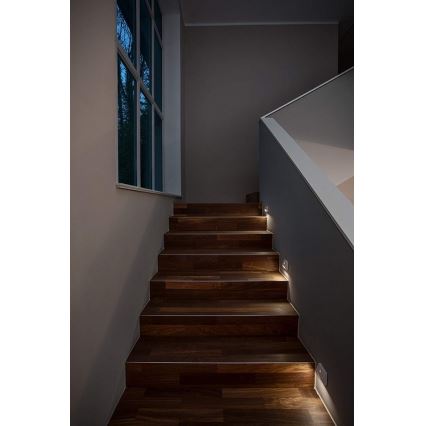 Ledvance - LED trappelampe med sensor NIGHTLUX LED/0,25W/3×AAA IP54