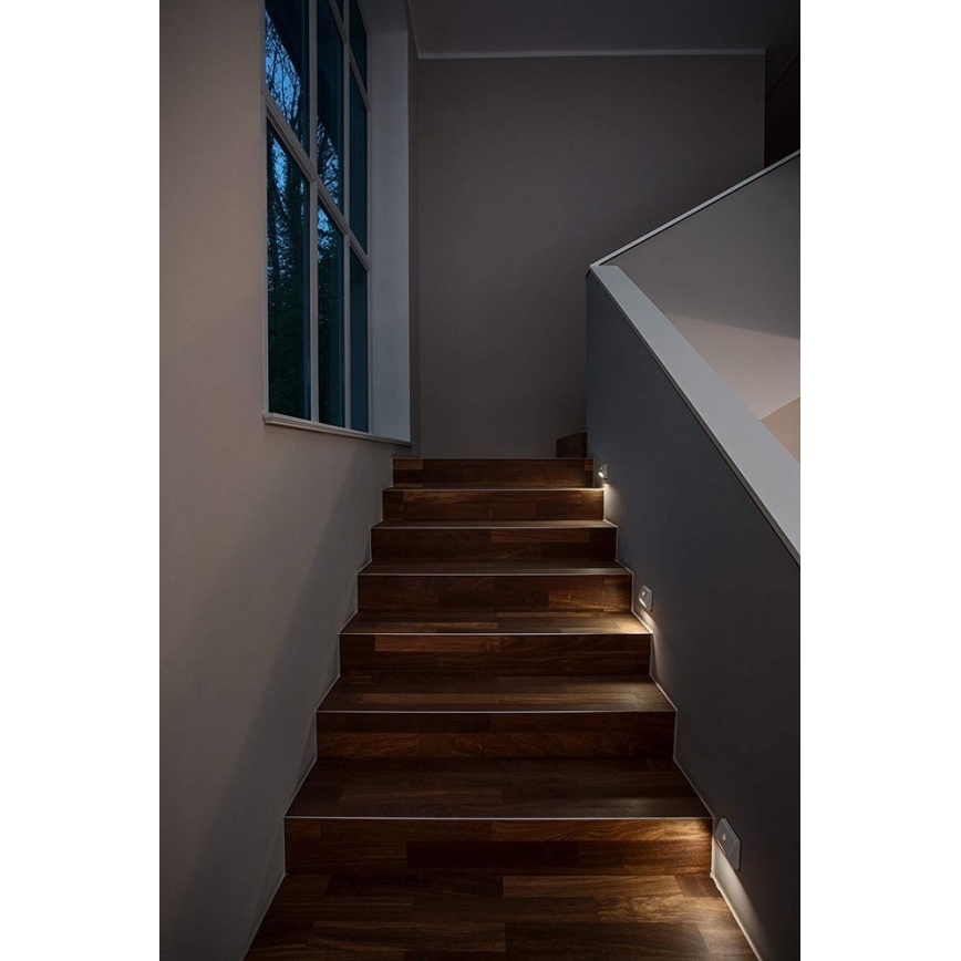 Ledvance - LED trappelys med sensor NIGHTLUX LED/0,25W/3×AAA IP54