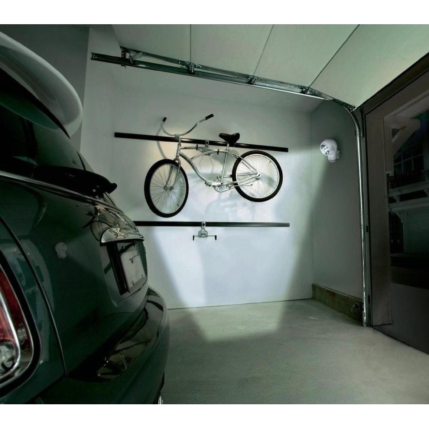 Ledvance -Udendørs LED-navigationslampe med sensor SPYLUX LED/0,3W/3xAA IP43