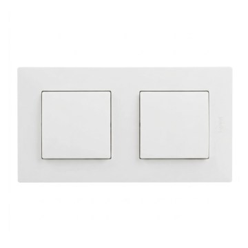 Legrand - Dobbelt enpolet afbryder nr. 1 med ramme NILOE STEP hvid