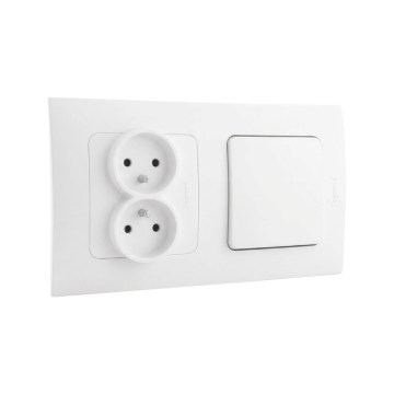 Legrand - Dobbelt husholdningsstikkontakt og 1-polet afbryder nr. 1 med ramme NILOE 250V hvid