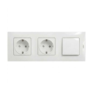 Legrand - Dobbelt stikkontakt SCHUKO og enpolet afbryder nr. 1 med ramme NILOE 250V hvid