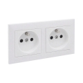 Legrand - Dobbelt stikkontakt til hjemmet med ramme SUNO 250V hvid