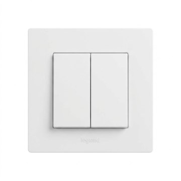Legrand - Dobbelt trappeafbryder 6+6 med ramme fra NILOE STEP hvid