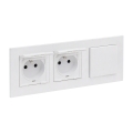Legrand - Dobbelt udendørs stikkontakt til boliginstallation og 1-polet afbryder nr. 1 med ramme NILOE STEP 250V hvid