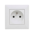 Legrand - Stikkontakt til bolig med ramme NILOE STEP 250V hvid