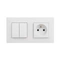 Legrand - Stikkontakt til bolig og dobbelt seriebryder nr. 5 med ramme NILOE STEP 250V hvid