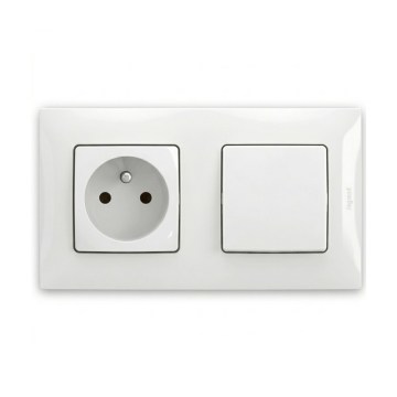Legrand - Stikkontakt til boligen og enpolet afbryder nr. 1 med ramme NILOE 250V hvid