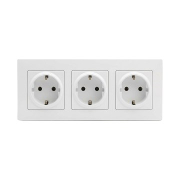 Legrand - Tredobbelt stikkontakt til hjemmet SCHUKO med ramme NILOE STEP 250V hvid