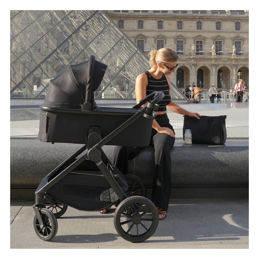 Lionelo - Kombineret klapvogn 3-i-1 LAYLA Black Onyx