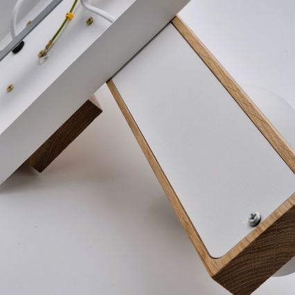 Loftlampe MATTE 4xE27/15W/230V hvid/eg